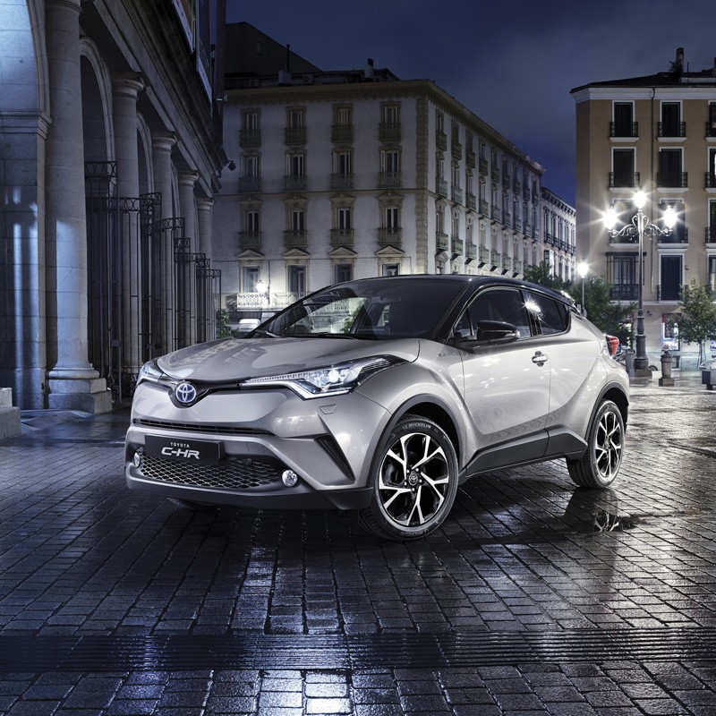 image of the 2016 Toyota C-HR